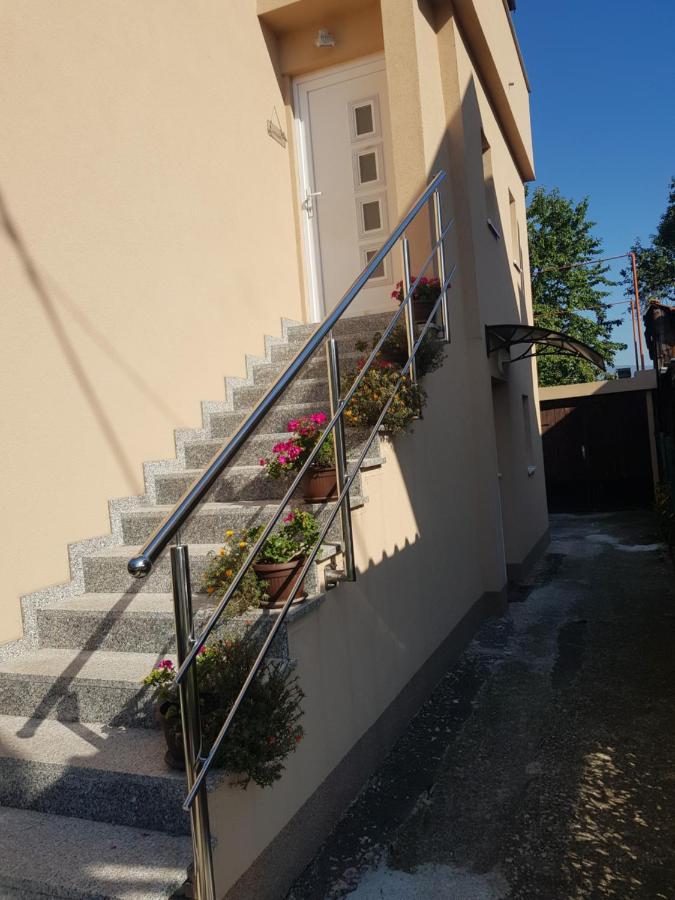 Tobislavac Zg Zagreb Exterior foto